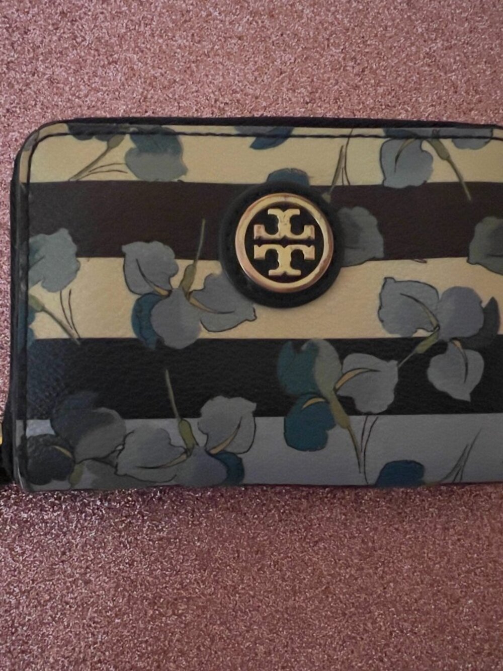Tory Burch Robinson Primula blue flowers wallet - Picture 2 of 5